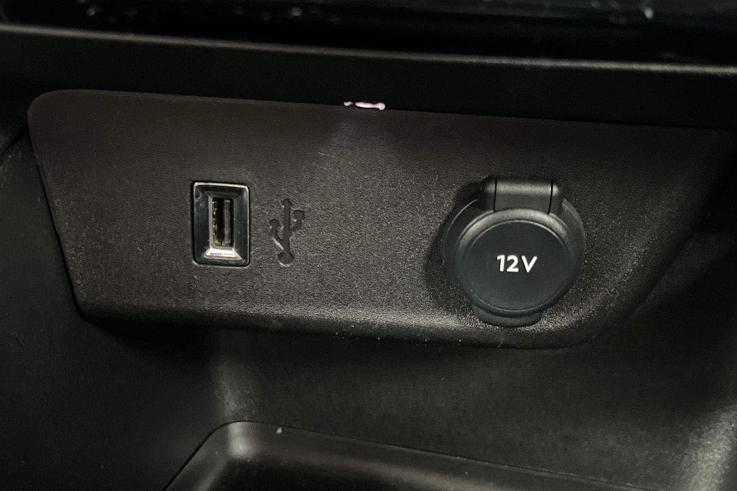 Vauxhall Corsa Photo 33