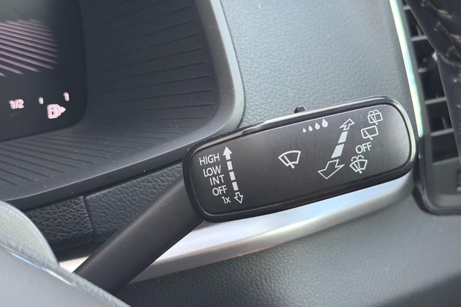 Skoda KAROQ Photo autoimg-28c3c29ab5c9956b672aac337b5c01eb7891065f.jpg