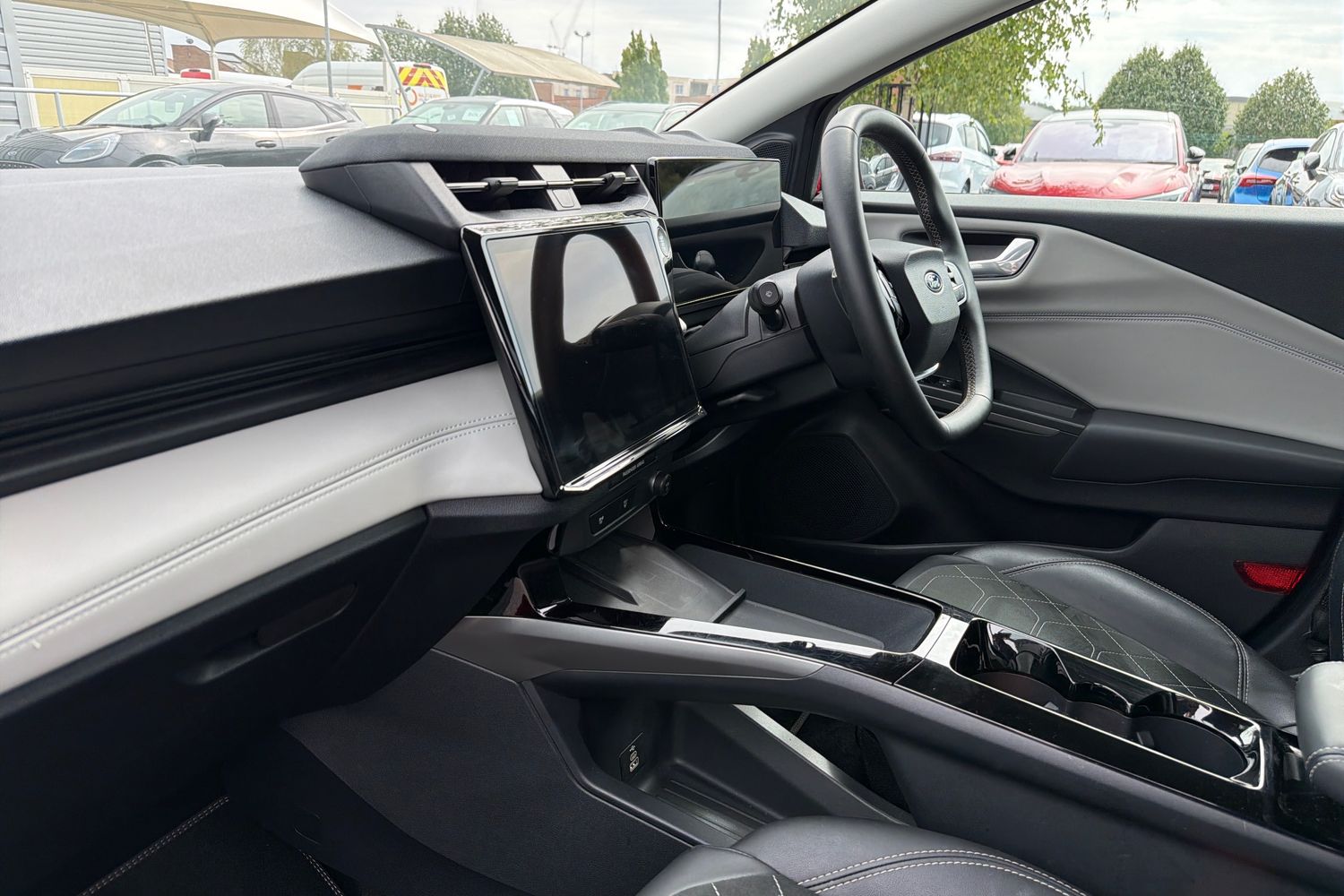 Ford Puma Gen-E Photo 17