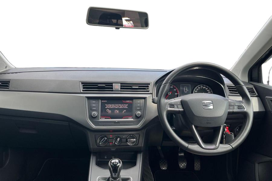 SEAT IBIZA Photo autoimg-28c9dc03723f440325f03e7b026436dda11c315a.jpg
