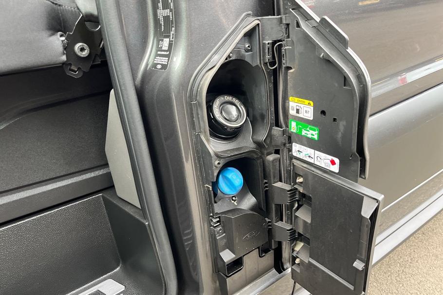 Used Ford TRANSIT WO25HVJ 37
