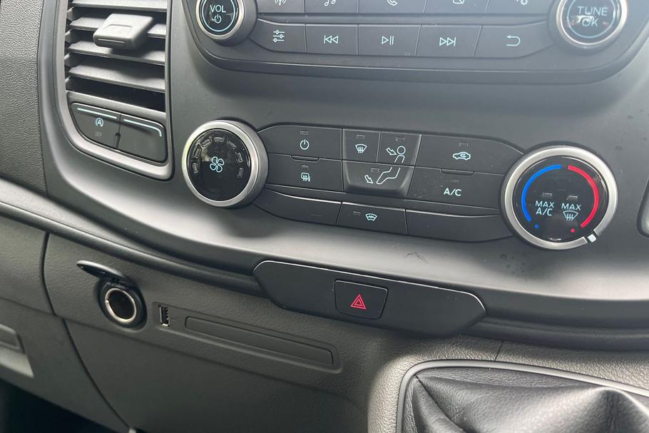 Used Ford TRANSIT 17