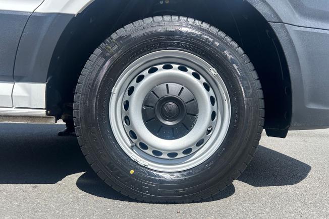 VOLKSWAGEN Crafter Photo 5