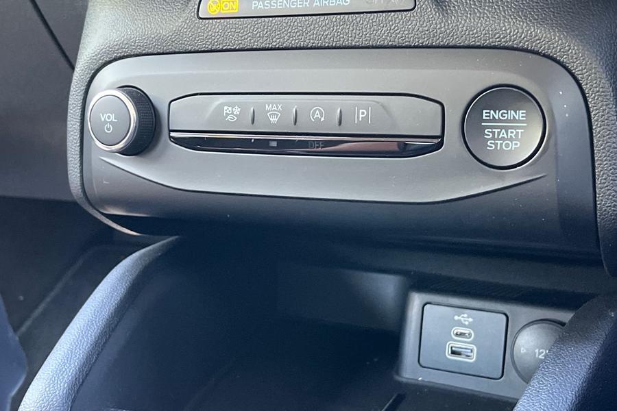 Ford Focus Photo autoimg-28d3063aa1fa6042d49f0484af02ae832f13c2b7.jpg