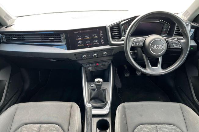 AUDI A1 Photo 10