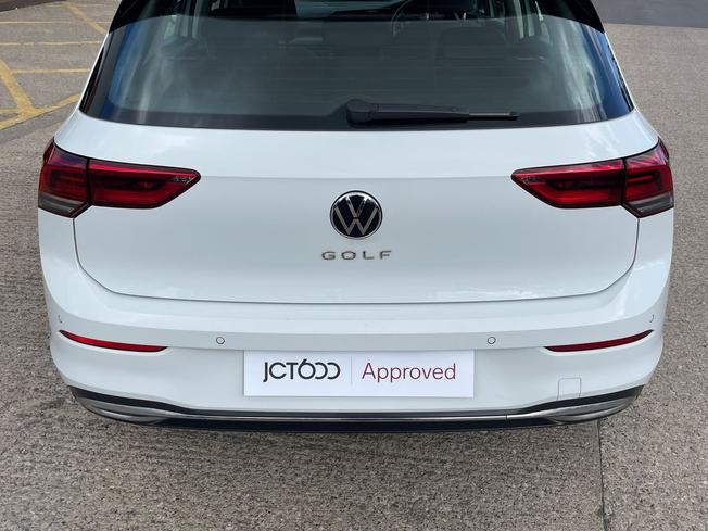 Volkswagen Golf Photo 25