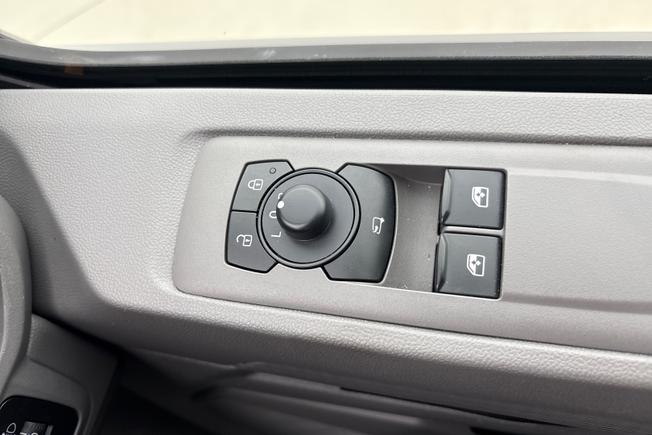 Volkswagen Transporter Photo 31