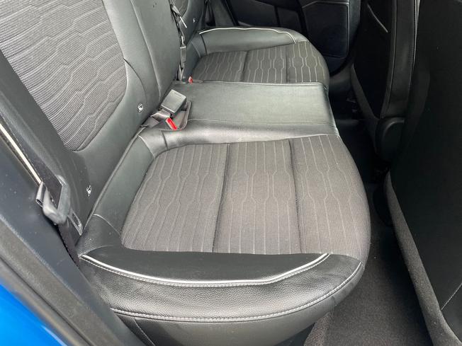 KIA Stonic Photo 31