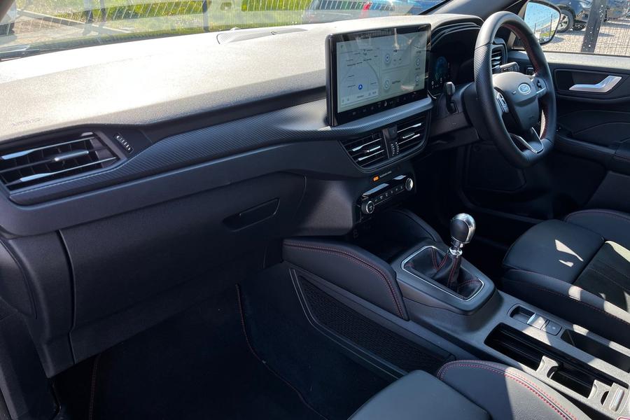 Ford KUGA Photo autoimg-28e1914352482c631c1a95be4500814d39405e21.jpg