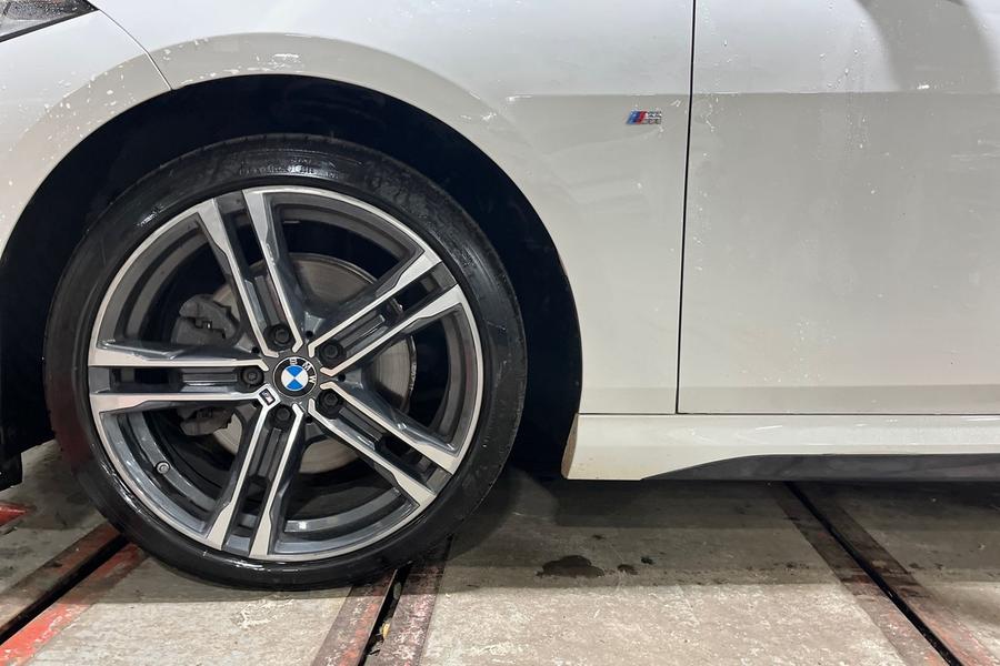 BMW 2 SERIES Photo autoimg-28e407002931a473d4f21992ef9357ff1c8f3e5a.jpg