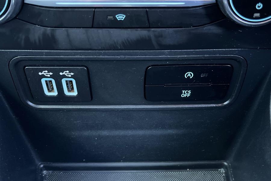 Ford ECOSPORT Photo autoimg-28e80dad1d17294a642141b34b02b18064a27478.jpg