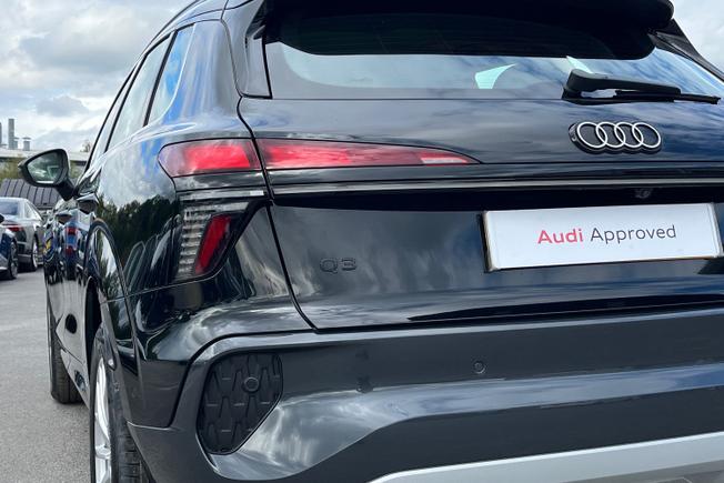 AUDI Q3 Photo 29