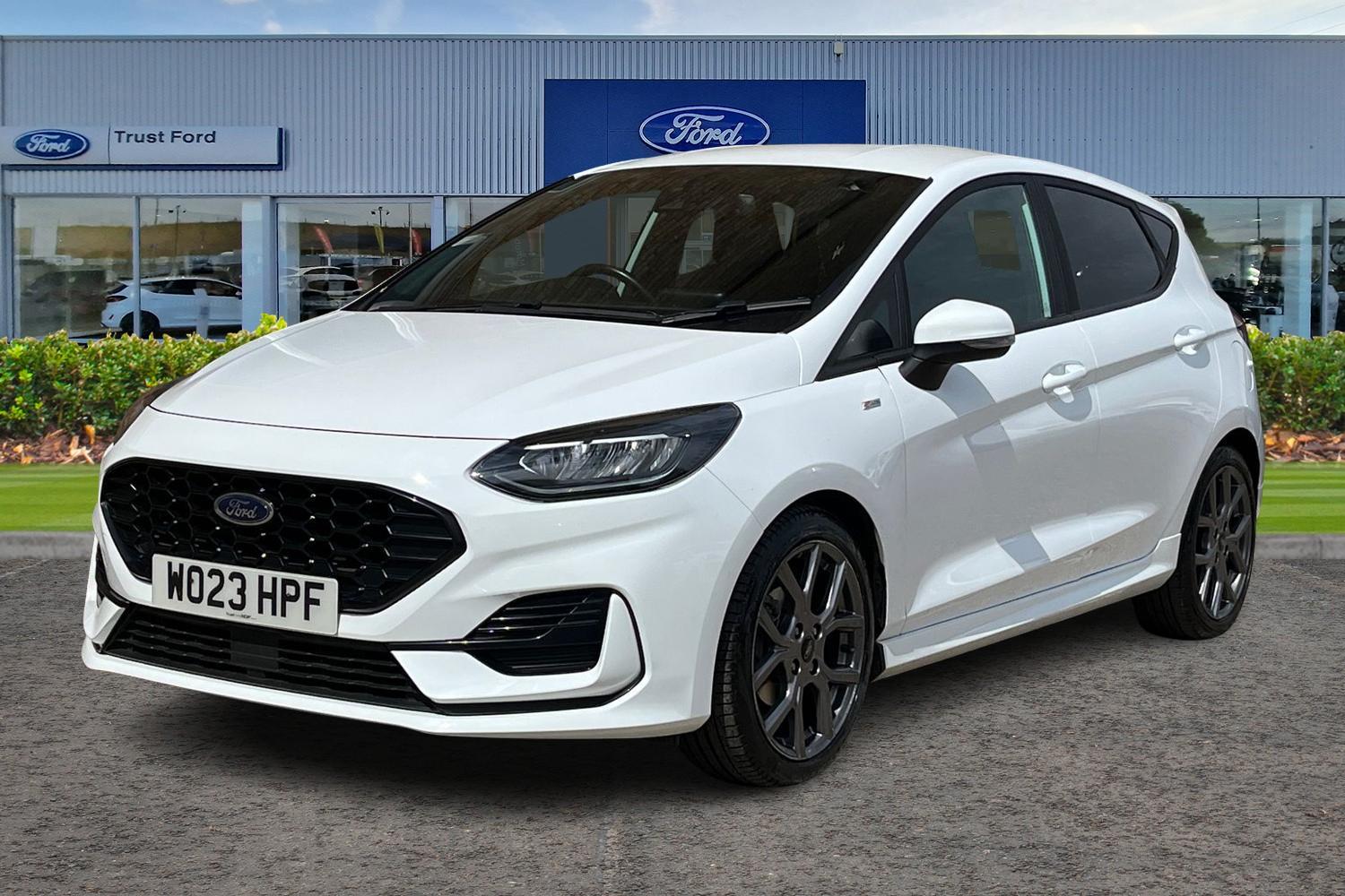 Ford FIESTA Photo 4