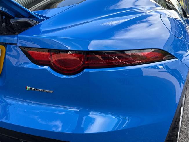 JAGUAR F-Type Photo 18