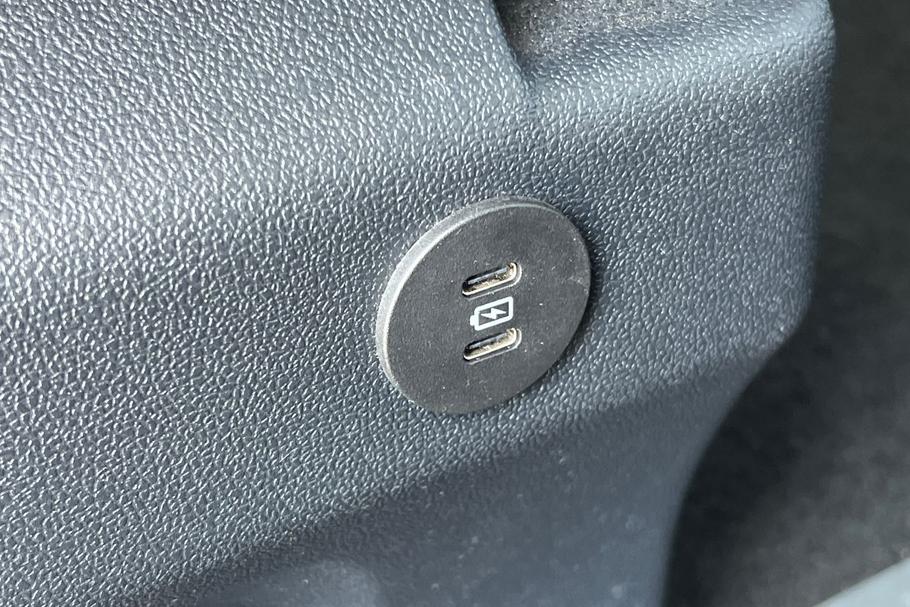 Used Ford TRANSIT CUSTOM FL26NBG 28
