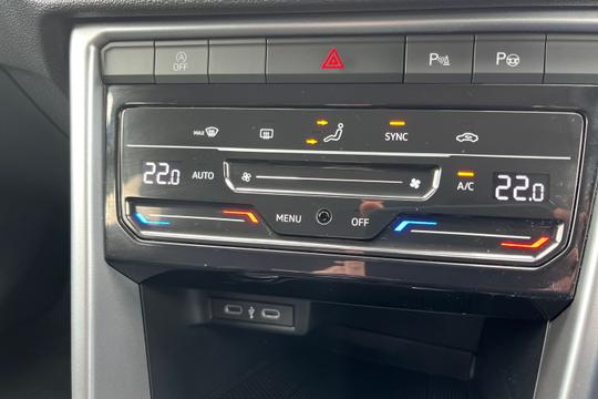 Volkswagen T-roc Photo autoimg-28f5f10e5b821047e3deedd4e8658ec372a2c1fb.jpg