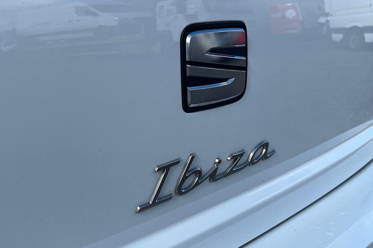 SEAT IBIZA Photo 36
