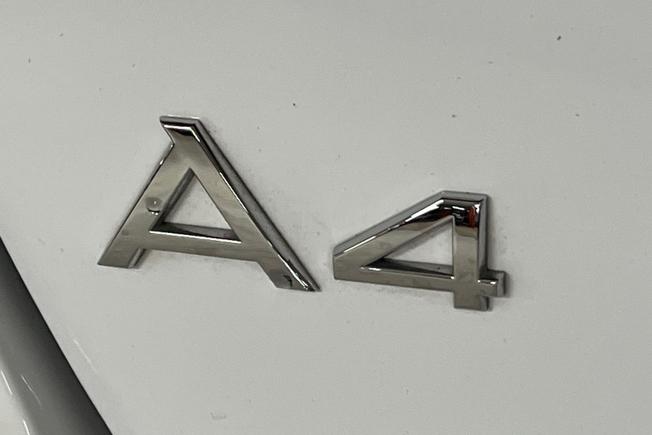 AUDI A4 Avant Photo 27