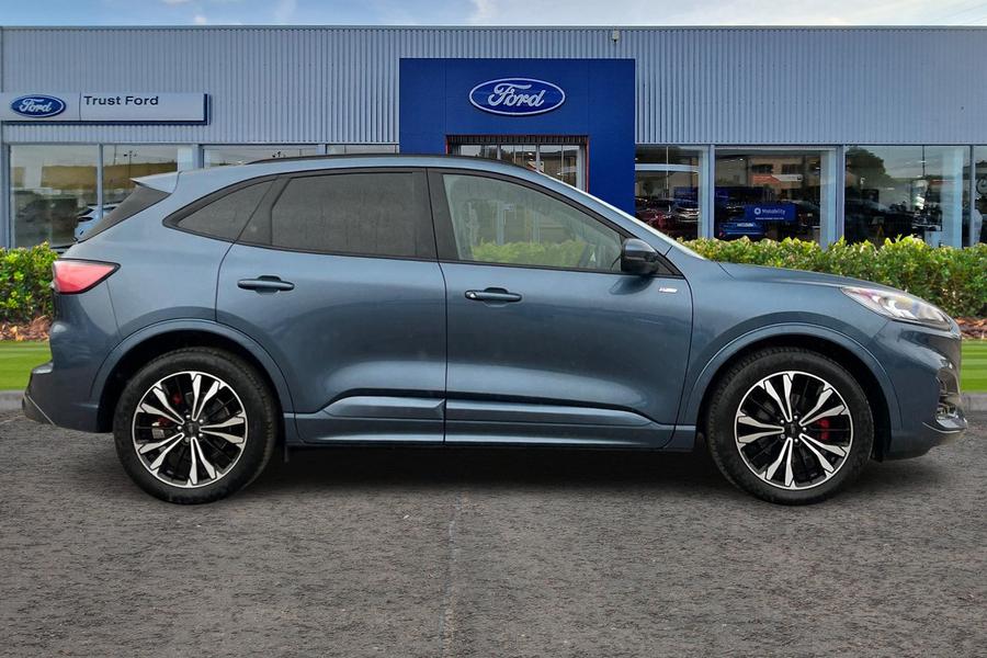 Ford Kuga Photo autoimg-29022a4caa1b6a34c7a19fef5245dd8b8267c4fa.jpg