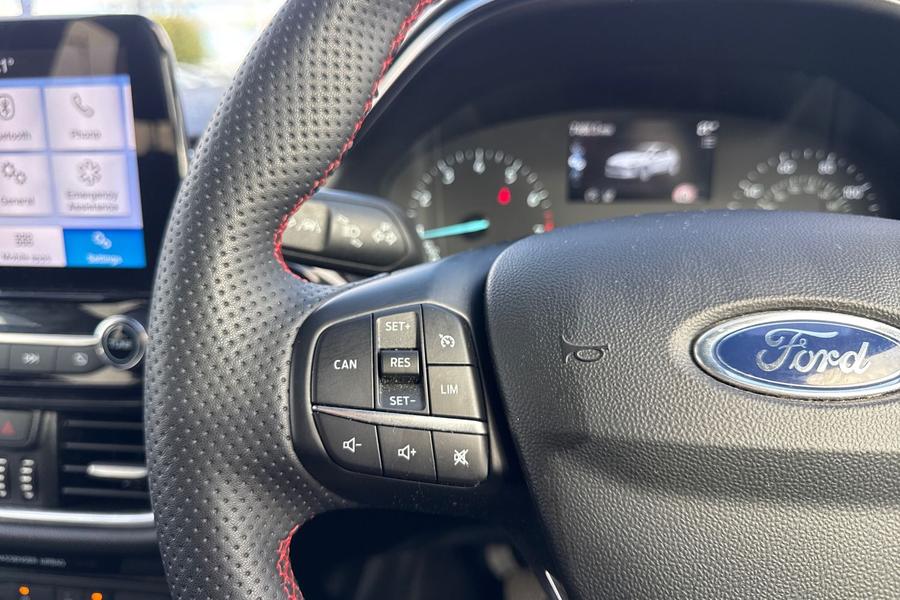 Ford FIESTA Photo autoimg-290479035a7362ac963104cc88c40eacdedfb9f6.jpg