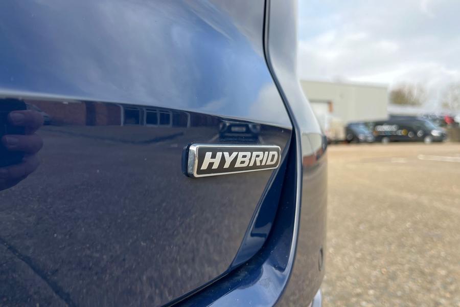 Ford S-Max Photo autoimg-29063288d06f568733f50fc626c563ad99ac3f82.jpg
