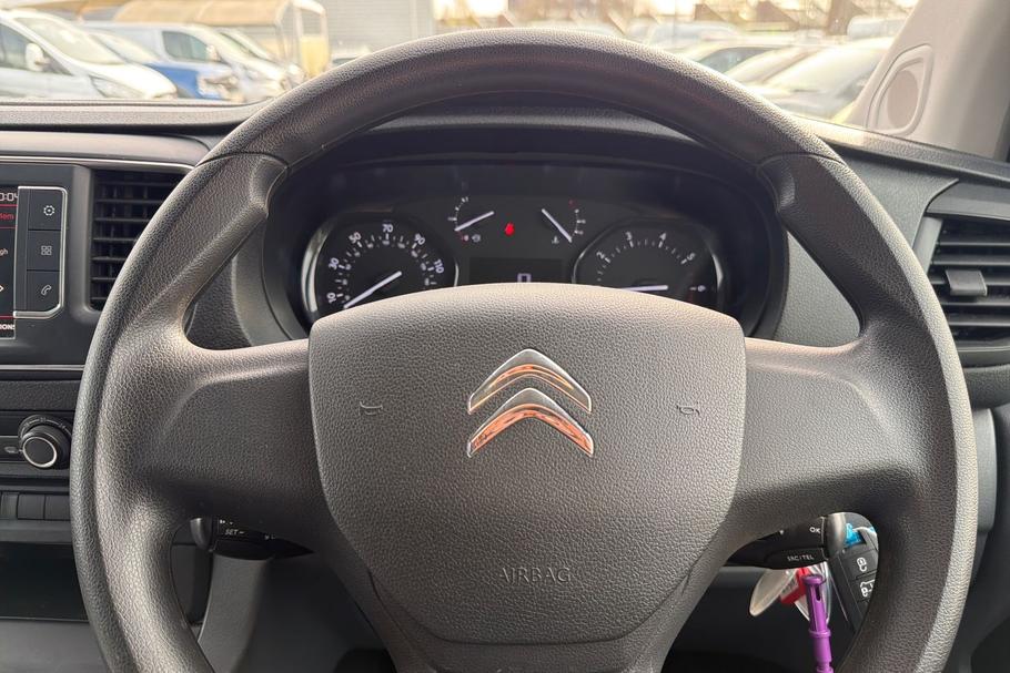Used Citroen Dispatch MC72KXO 38