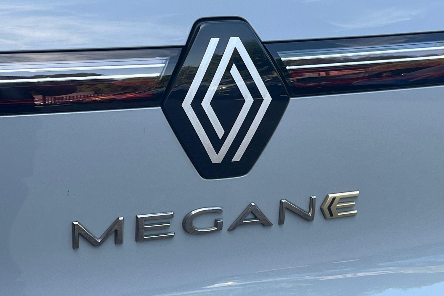 Renault MEGANE E-TECH Photo 39