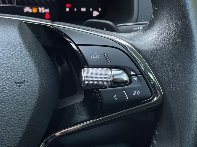 ŠKODA Karoq Photo 17