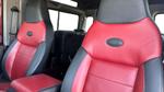 Land Rover Defender Photo 3