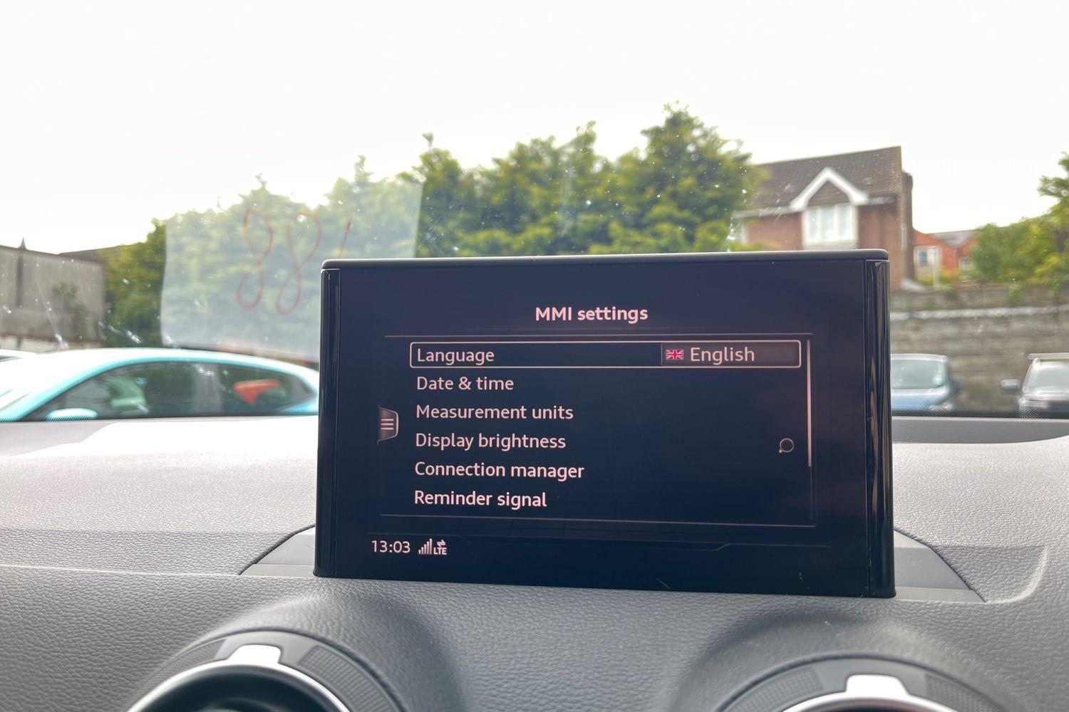 Audi Q2 Photo 35