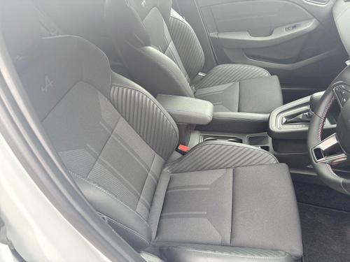 Renault CLIO Photo autoimg-290a752198ed43c4e1bd3561f69e81d8e94f5c47.jpg