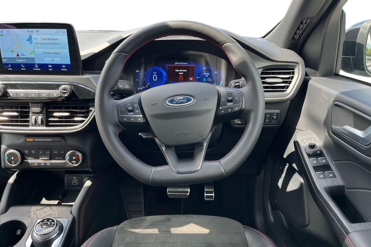 Ford KUGA Photo 10