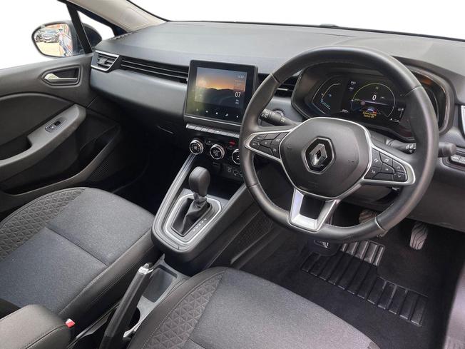 RENAULT Clio Photo 6