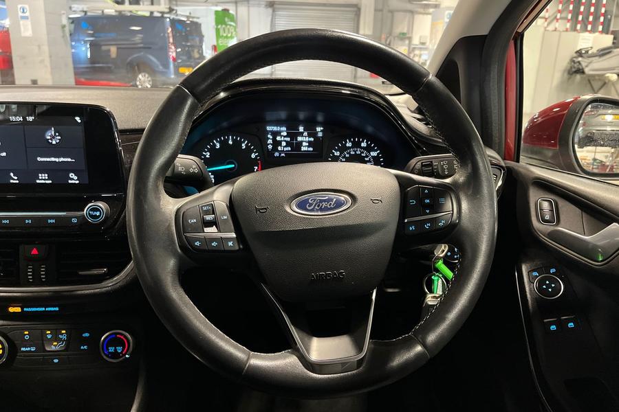 Ford FIESTA Photo autoimg-2912f6ef79993e1b19166cb36fbbb580390c502c.jpg