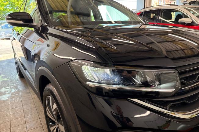 VOLKSWAGEN T-Cross Photo 19