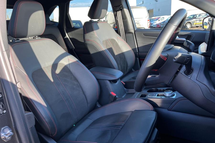 Ford Kuga Photo autoimg-2916849fd5ce20f27cd7b71ee1f1117eb23c1619.jpg