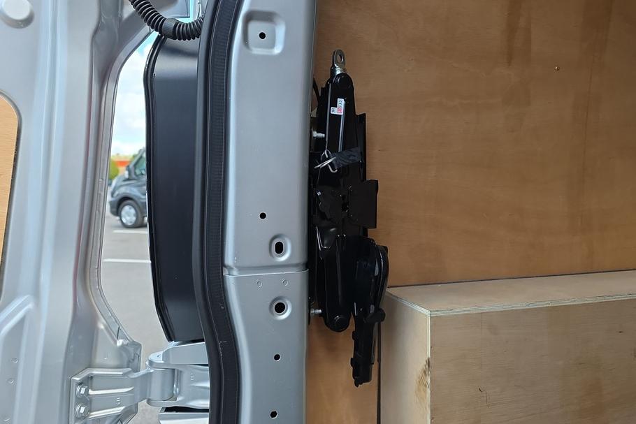 Used FORD TRANSIT CUSTOM KX75GPK 30