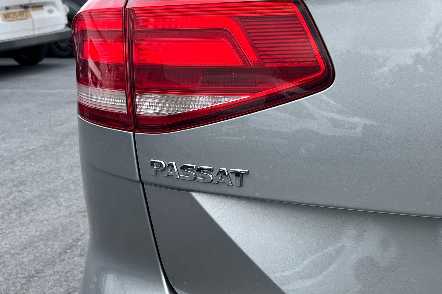 Volkswagen PASSAT Photo 26