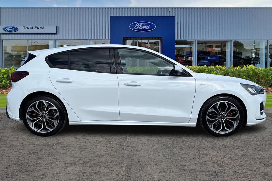 Ford FOCUS Photo autoimg-291d812f9f768dda40beb0eb1e7586ae202ac71a.jpg