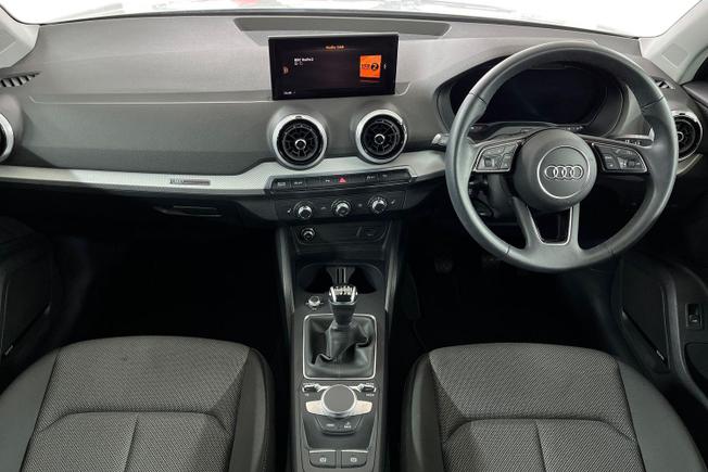 AUDI Q2 Photo 10