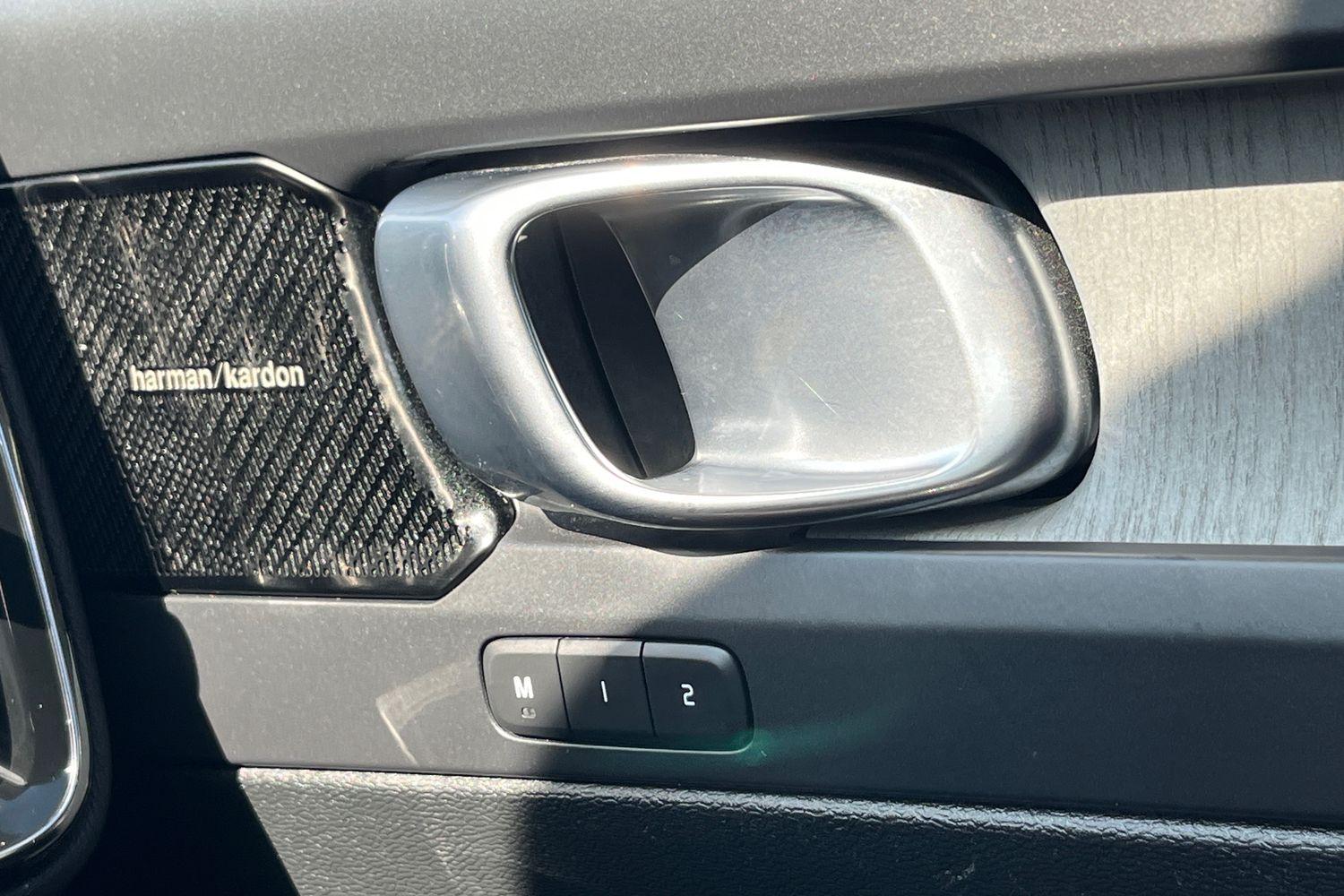 Volvo XC40 Photo 39