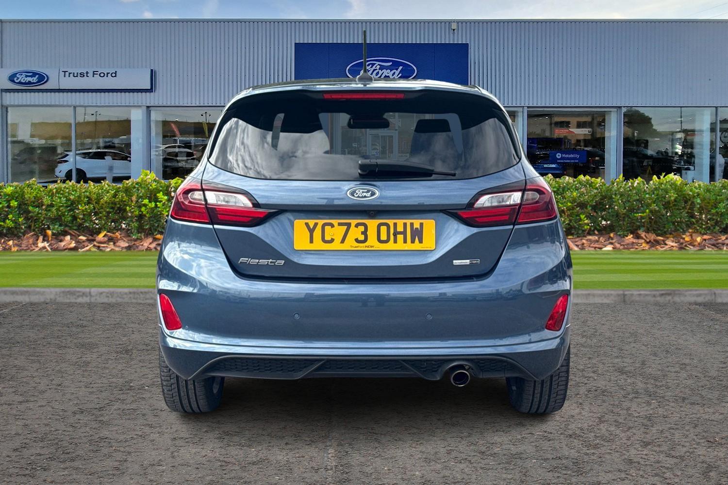 Ford FIESTA Photo 6