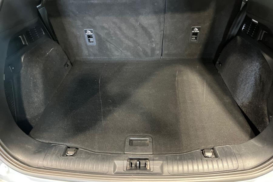 Ford KUGA Photo autoimg-292be07fee3ad44a2794f893d9d2ddd13cb6babc.jpg