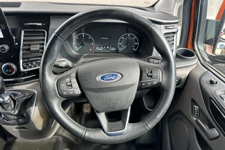 Used FORD TRANSIT CUSTOM MT21ZHU 38