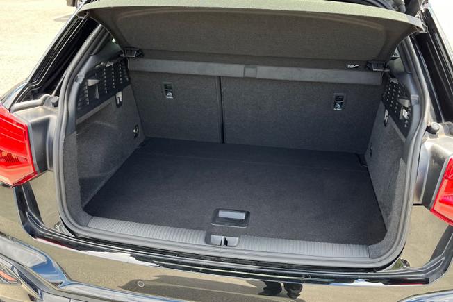 AUDI Q2 Photo 12