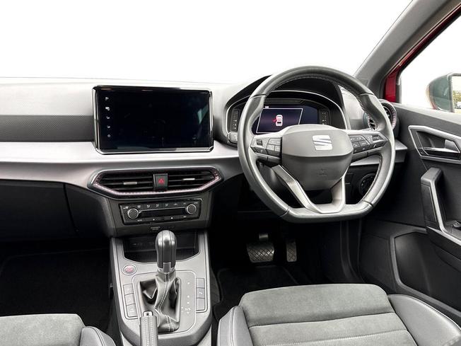 SEAT Ibiza Photo 11