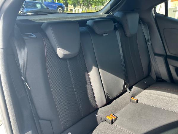 Vauxhall Mokka Photo autoimg-29331a13a845f32ef2efafc774e3a970a3b42c43.jpg