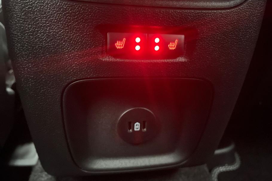 Used Ford KUGA AO25KVC 30