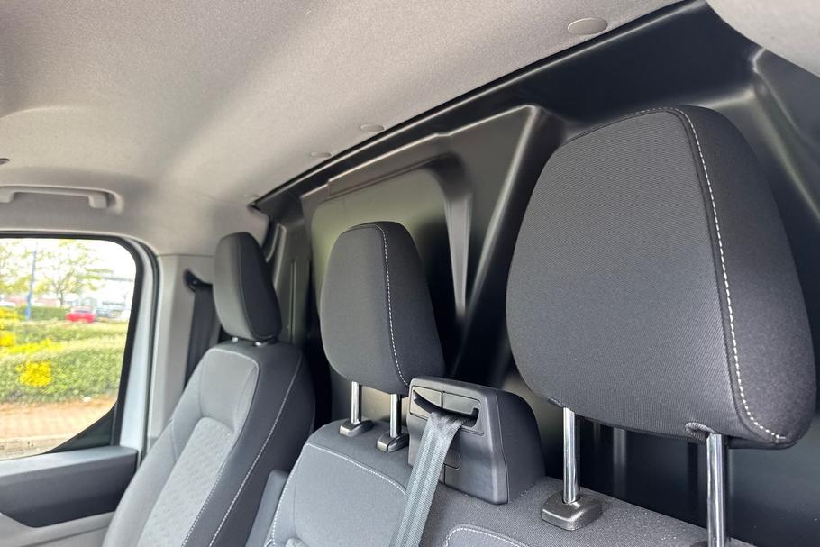 Used FORD TRANSIT CUSTOM WR75UXX 8