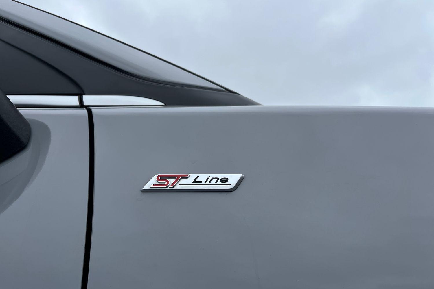 Ford PUMA Photo 22